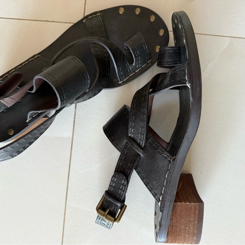 See By Chloe Dark Leather Sandals - Picture 4 of 9